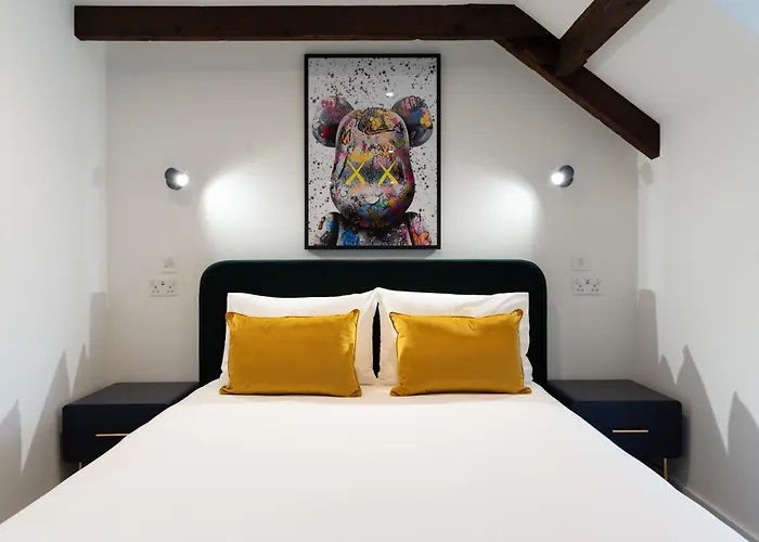 Luxury Modern Suite In Marazion With Parking
